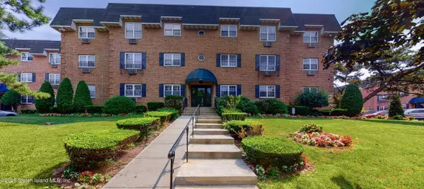 Staten Island, NY 10305,392 Maryland AVE #2b