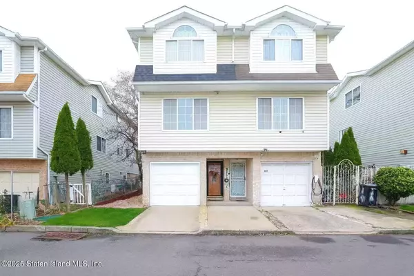 Staten Island, NY 10305,32 Belair LN