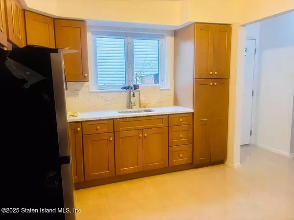 134 Woodbine AVE #2, Staten Island, NY 10314