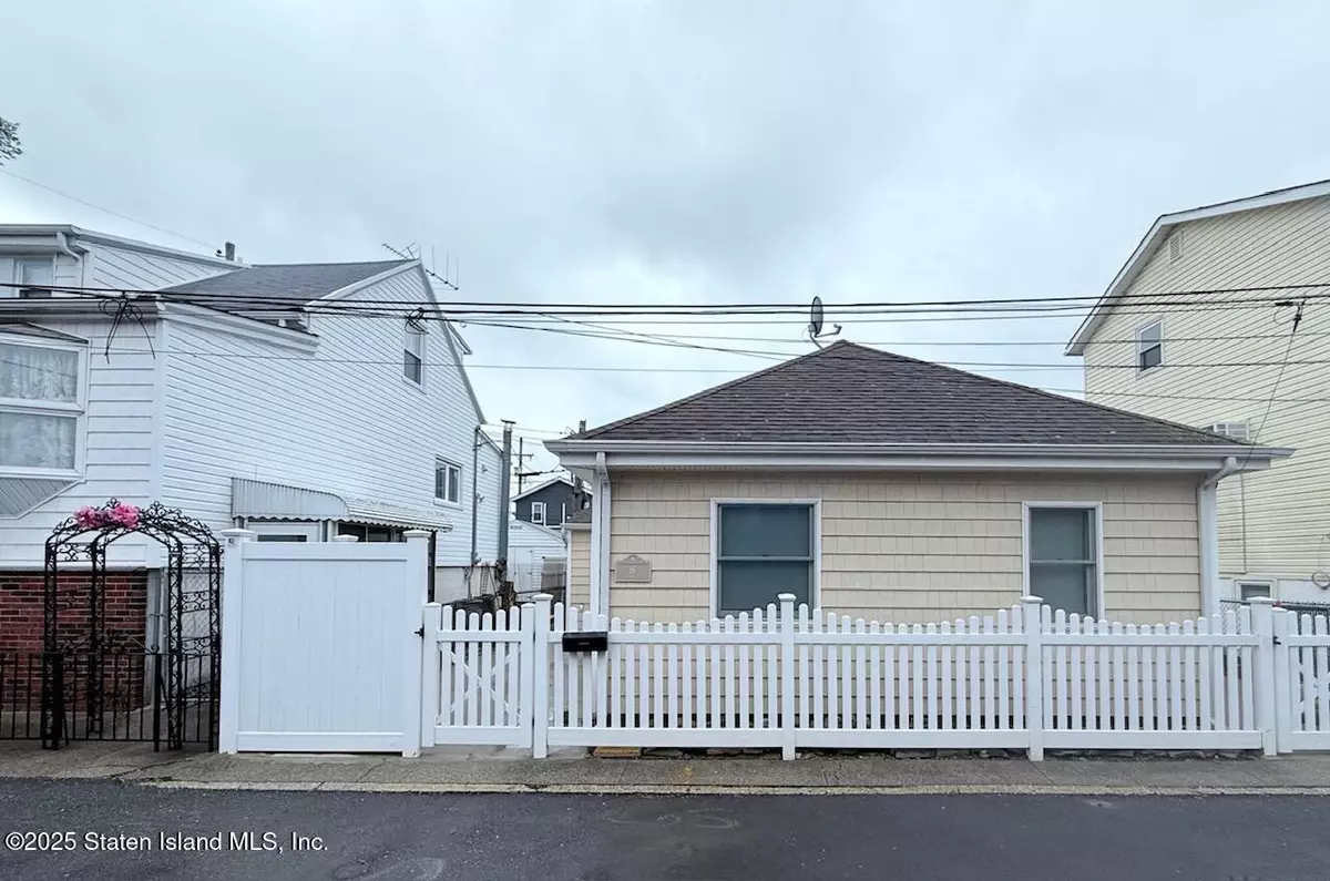 Brooklyn, NY 11229,16 Landis CT