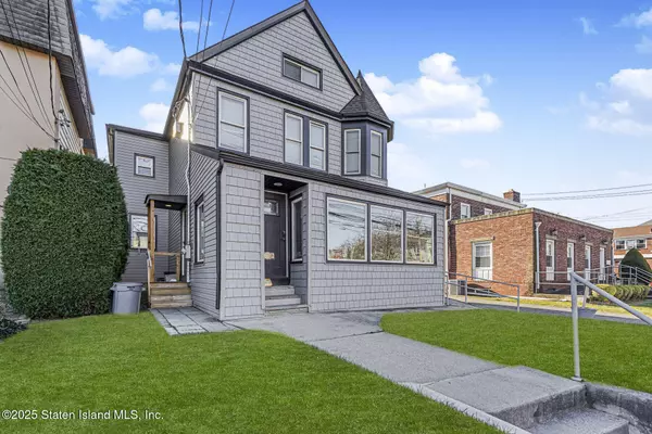 Staten Island, NY 10308,4062 Amboy RD