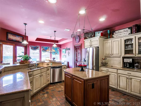 Jenks, OK 74037,12520 S 15th CT