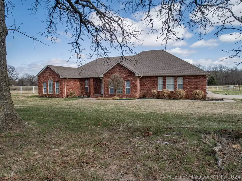 12690 County Road 3522, Ada, OK 74820