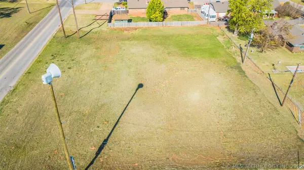 Chickasha, OK 73048,Country Club