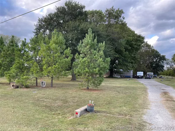 Dustin, OK 74839,1198 Speer ST