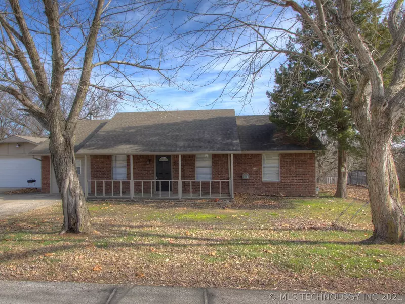 833 S Cedar ST, Kellyville, OK 74039