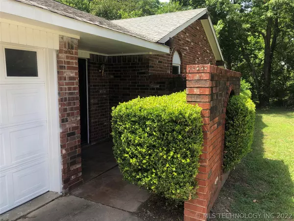 Fort Gibson, OK 74434,8177 N 61st ST E