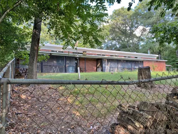 Proctor, OK 74457,24279 E 728 RD