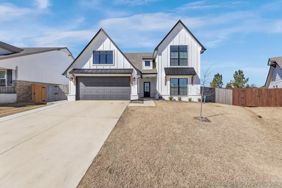 7104 S Kalanchoe AVE, Broken Arrow, OK 74011