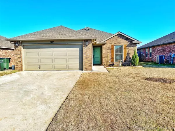 13117 E 135th PL, Collinsville, OK 74021