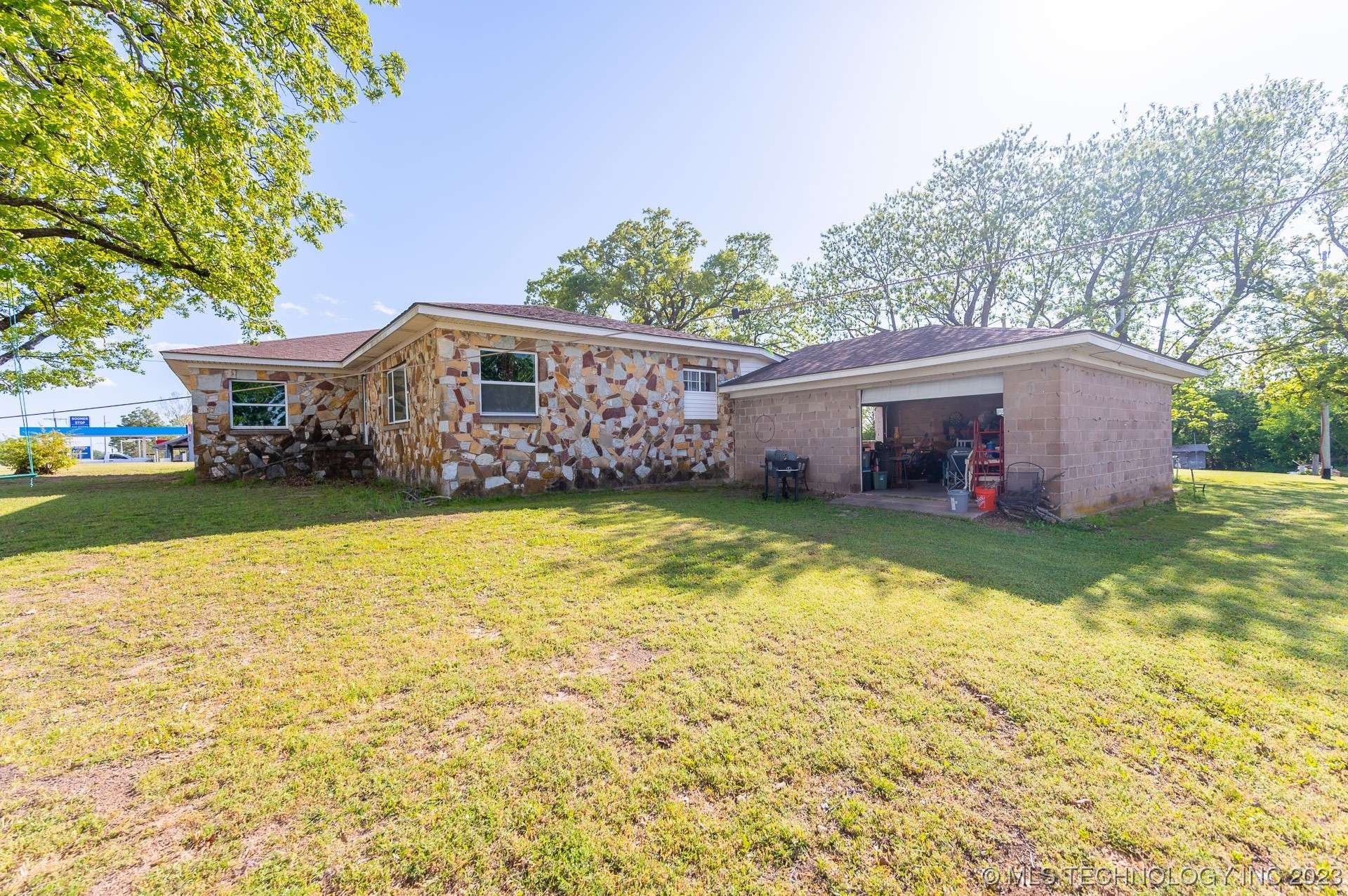 Ada, OK 74820,120 Pruitt RD