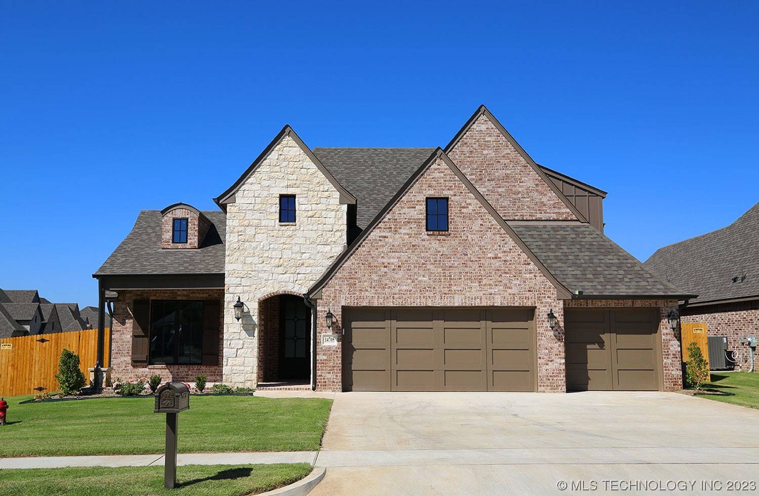14705 E 77th ST, Owasso, OK 74055