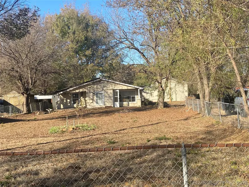 2024 W North ST, Muskogee, OK 74403