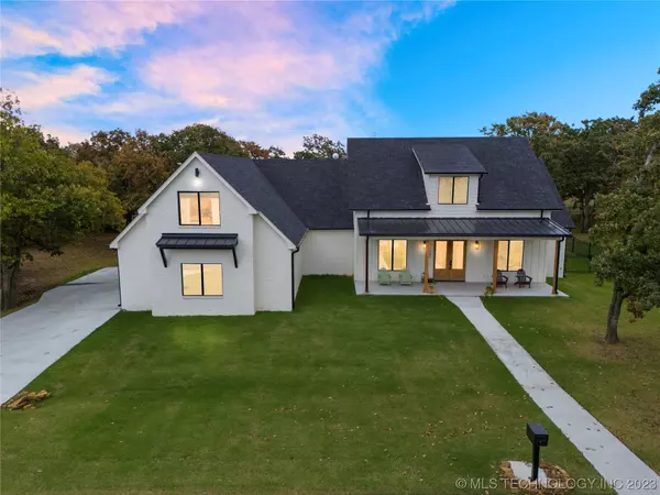 12381 Lakeview RD,  Sperry,  OK 74073