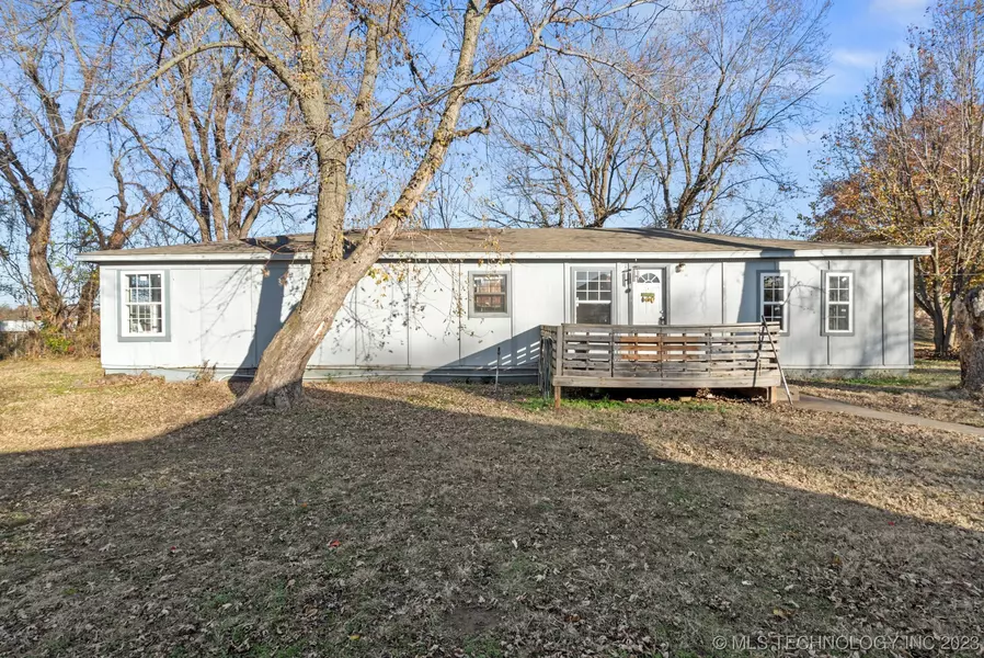215 W Blair ST, Sperry, OK 74073