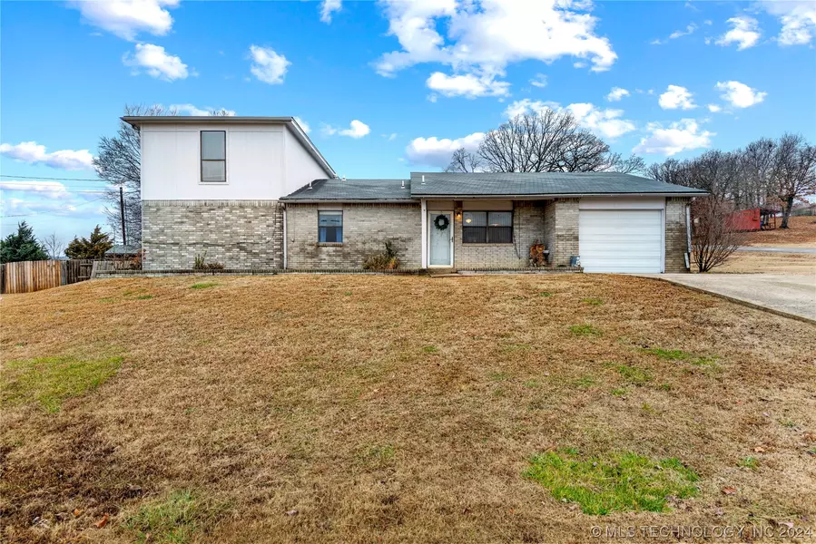510 Angela LN, Barnsdall, OK 74002