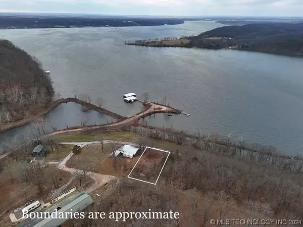 00 Tomahawk LN,  Spavinaw,  OK 74366