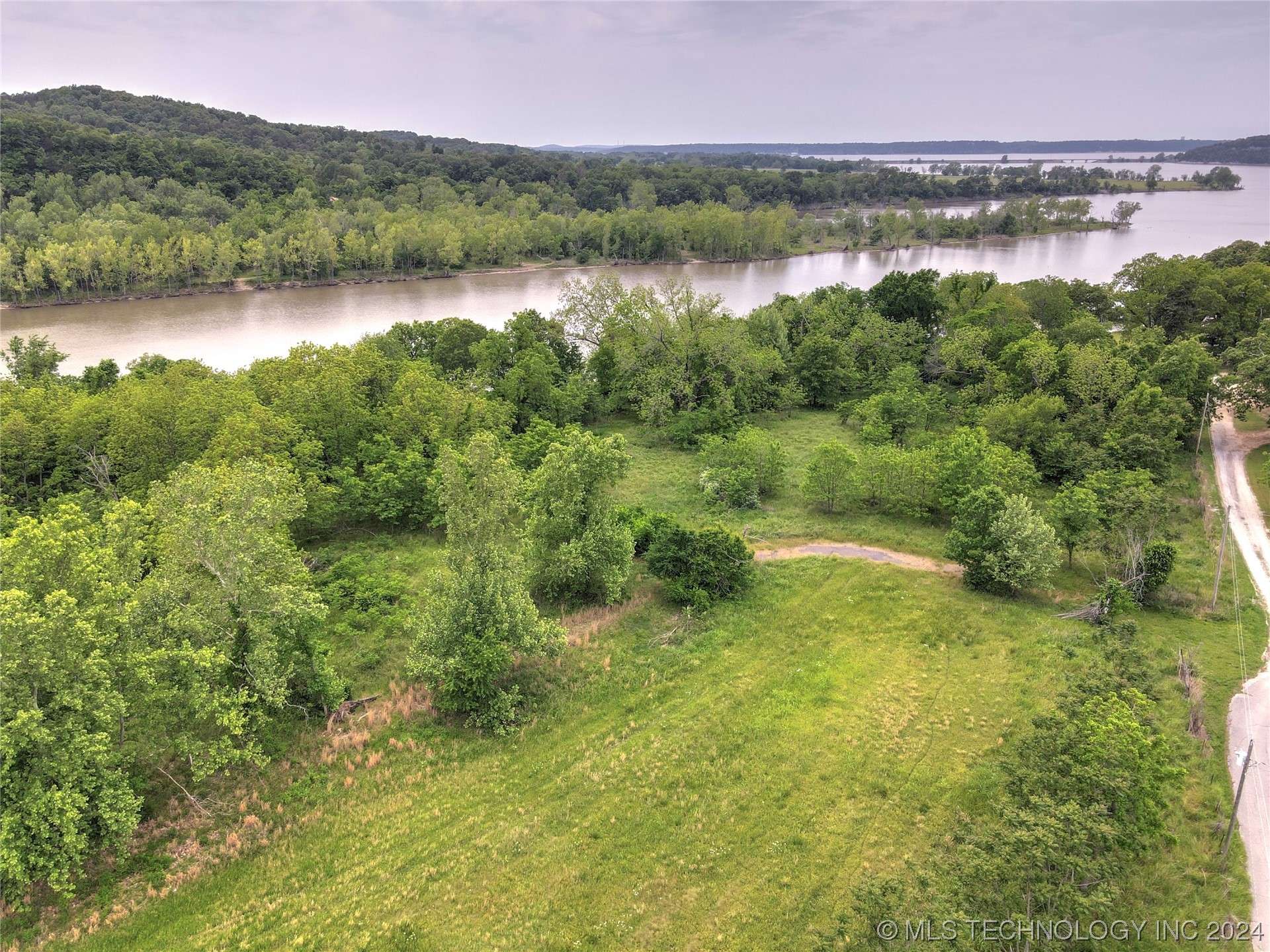 SE 4438 DR, Salina, OK 74365