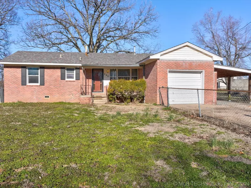 311 Maple ST, Chelsea, OK 74016