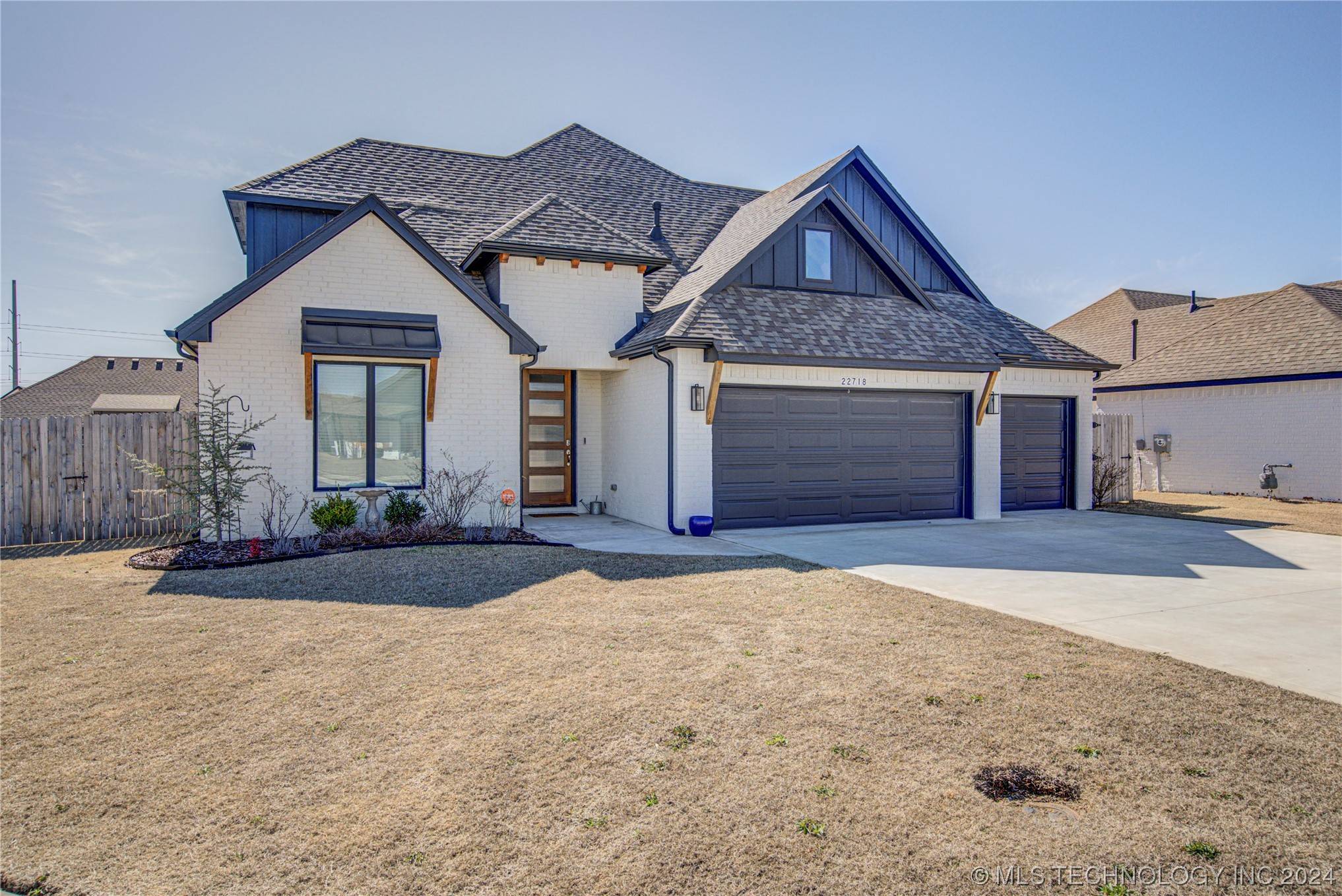 Broken Arrow, OK 74014,22718 E 102nd PL S