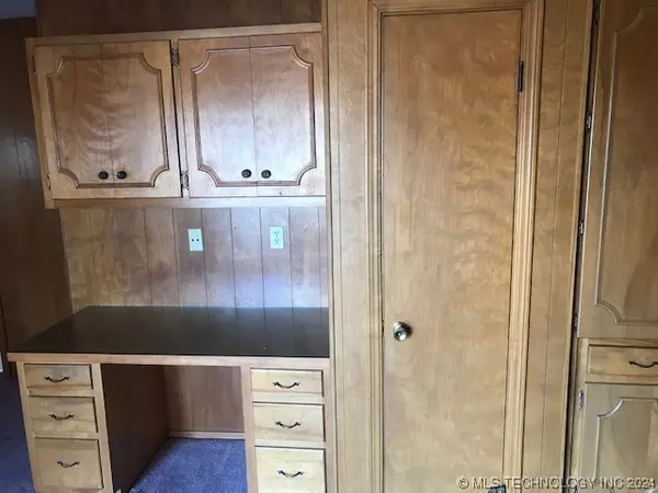 Holdenville, OK 74848,500 N Gulf ST