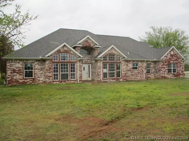 19276 E Flournory RD, Park Hill, OK 74451