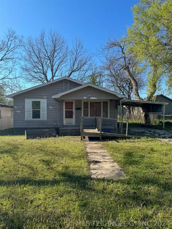 Ada, OK 74820,429 W 3rd