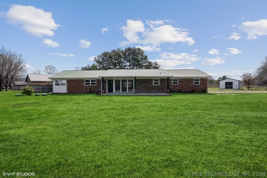 1501 Bowden PL, Fort Gibson, OK 74434