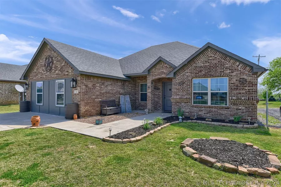 863 S McKinley AVE, Calera, OK 74730