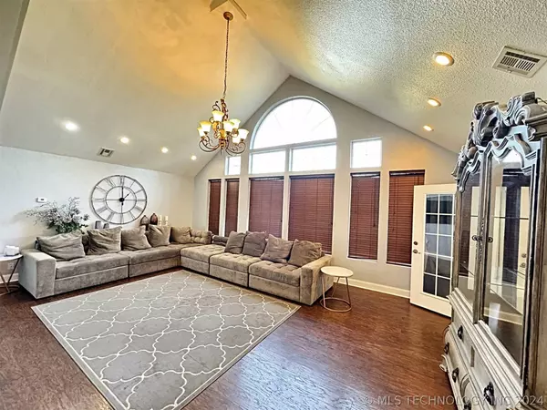 Park Hill, OK 74451,27163 S 524 RD