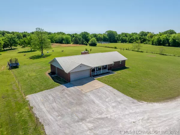 Webbers Falls, OK 74470,16984 S 125th E