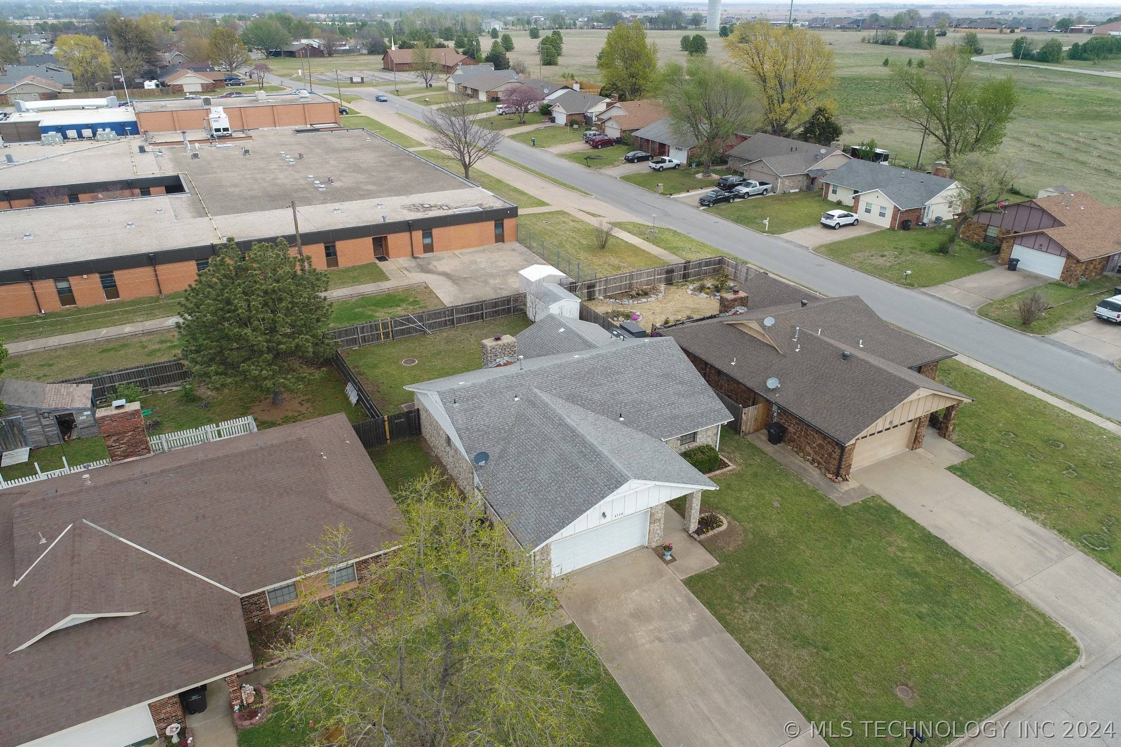 Bartlesville, OK 74006,4724 Michigan ST