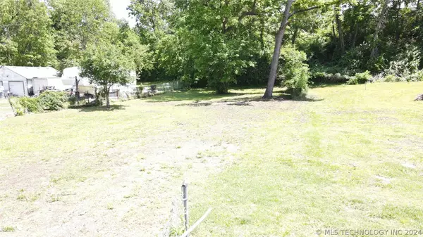 Tulsa, OK 74107,4315 S Waco AVE
