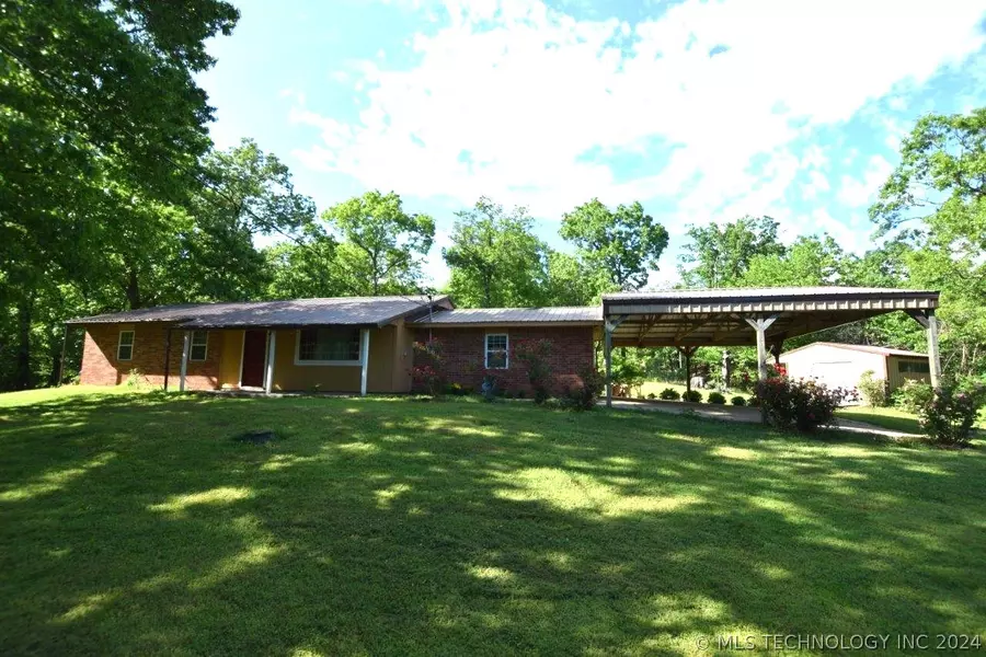 471871 E 844 RD, Stilwell, OK 74960