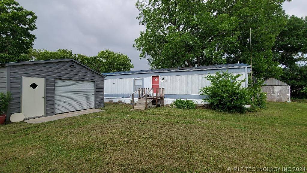Nowata, OK 74048,409 S Willow ST