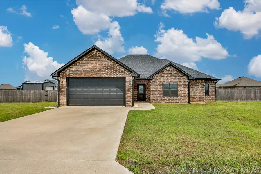 52 Conner WAY, Calera, OK 74730