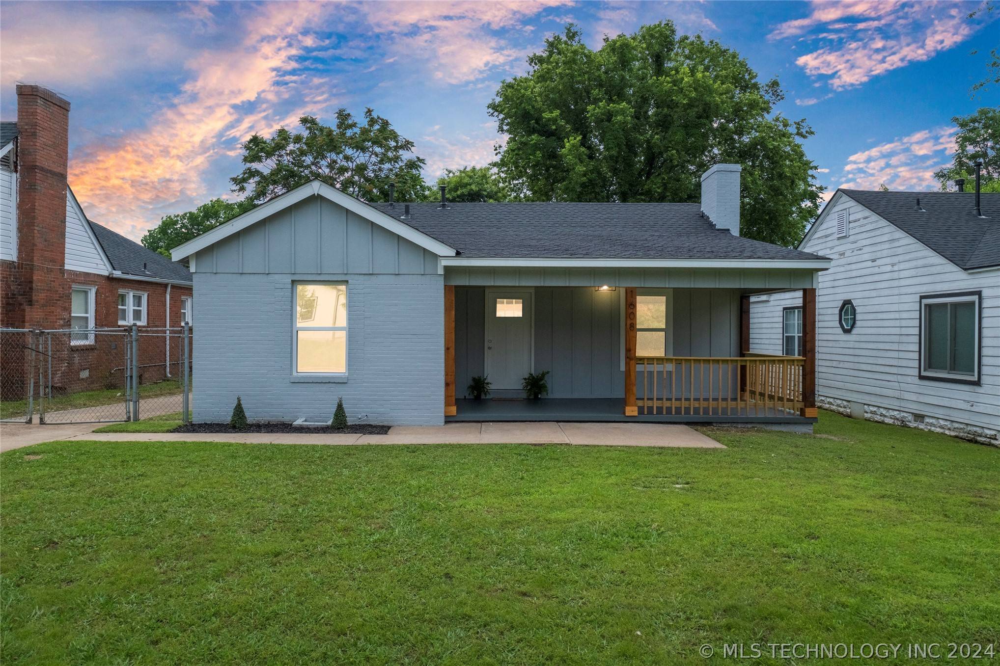 1608 N Boston PL, Tulsa, OK 74106