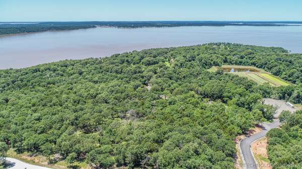 139 Patriot Pointe, Eufaula, OK 74432