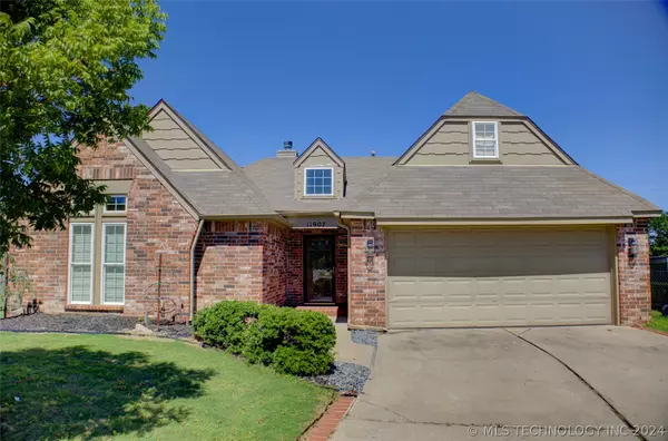 11907 S 101st East Avenue, Bixby, OK 74008