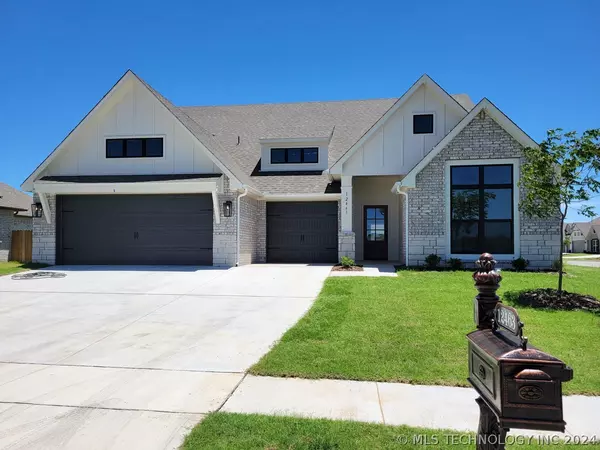 12463 S Maplewood AVE, Bixby, OK 74008