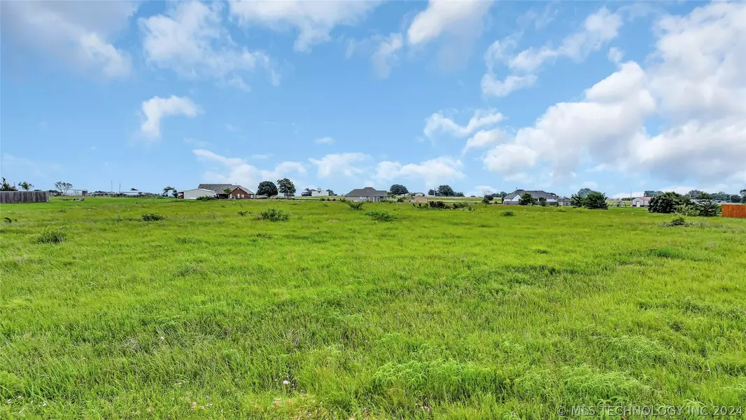 Quail Ridge RD, Marietta, OK 73448