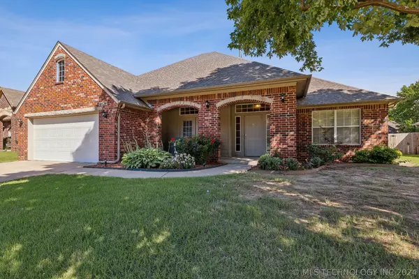 Broken Arrow, OK 74014,6424 E Forest Ridge BLVD