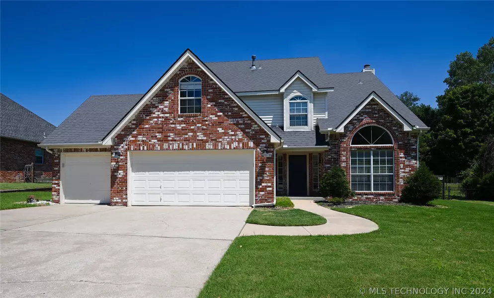 9105 N 130th East Avenue, Owasso, OK 74055