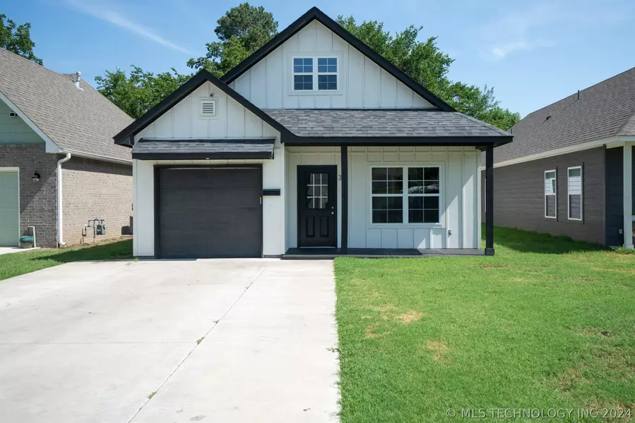 321 E Oak ST, Skiatook, OK 74070