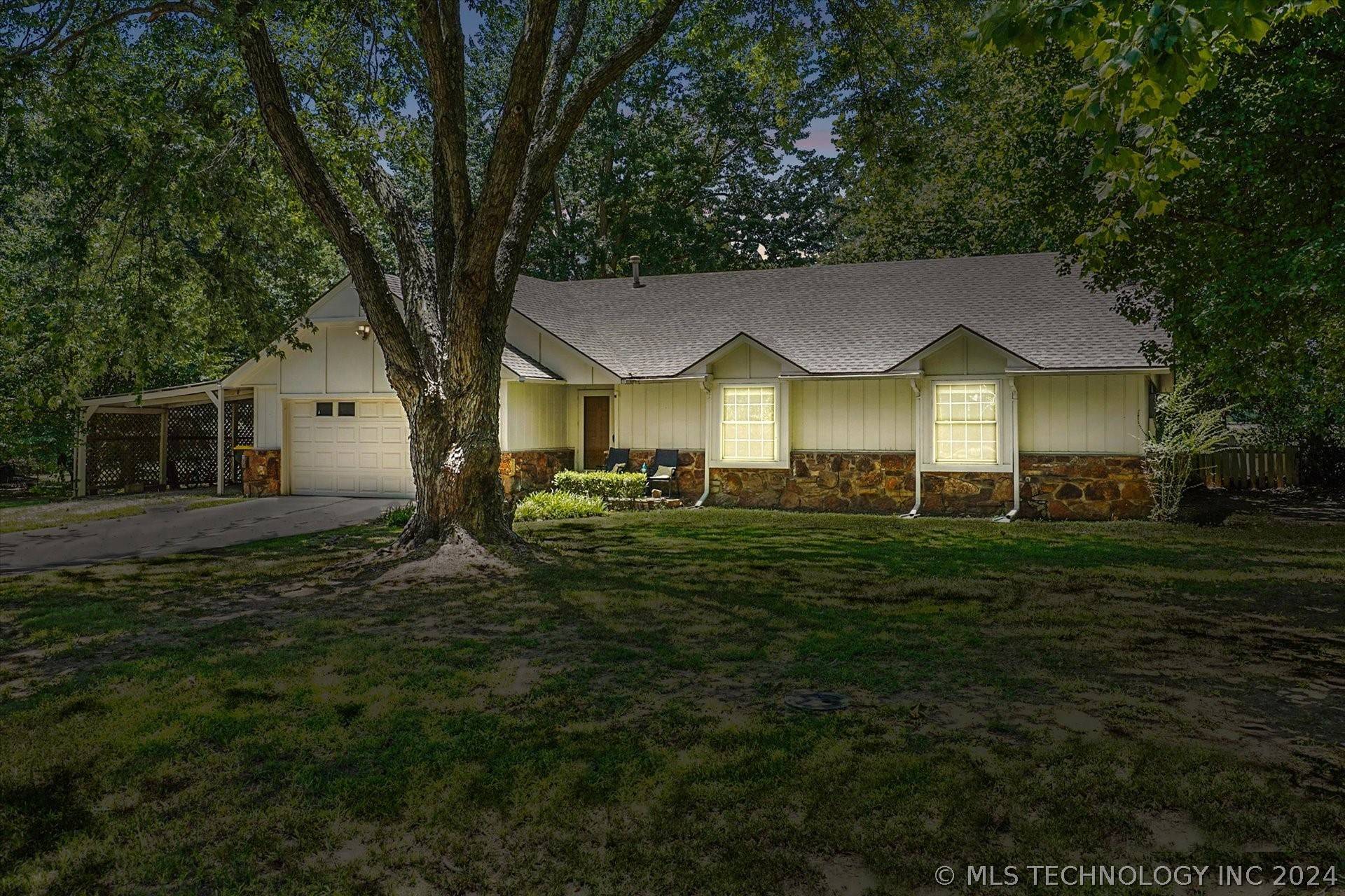 11756 S 272nd East Avenue, Coweta, OK 74429