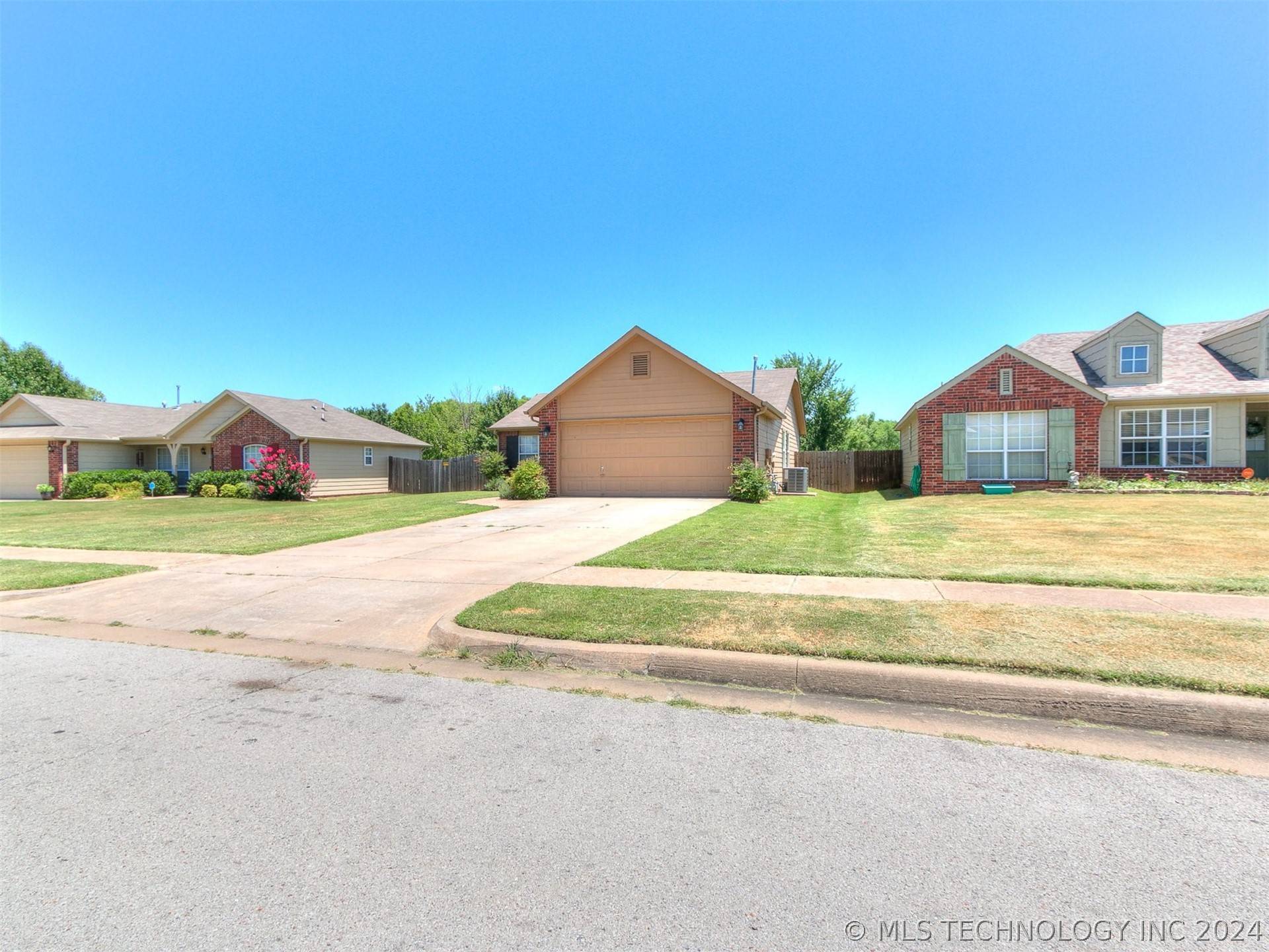 Sapulpa, OK 74066,9151 Freedom AVE