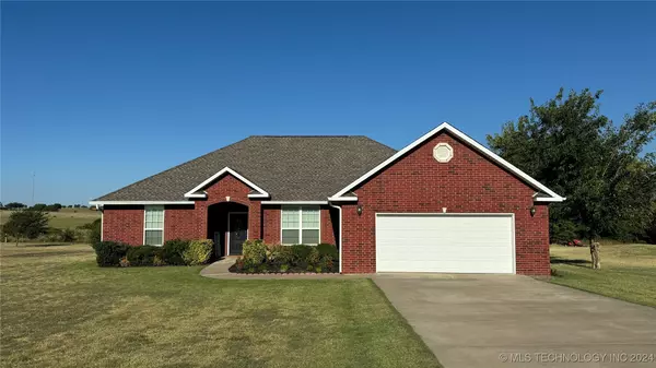 528 Blake DR, Madill, OK 73446