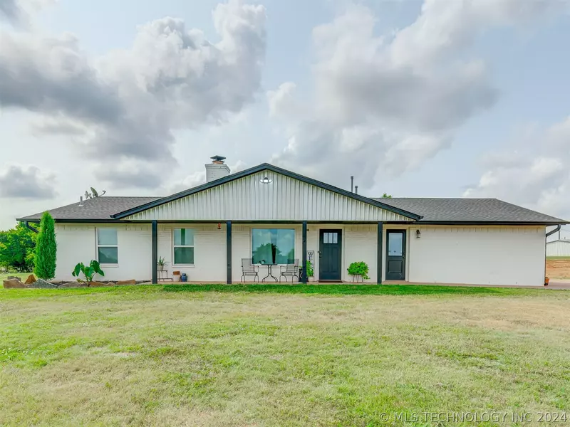 262 NE Roseberry, Elgin, OK 73538