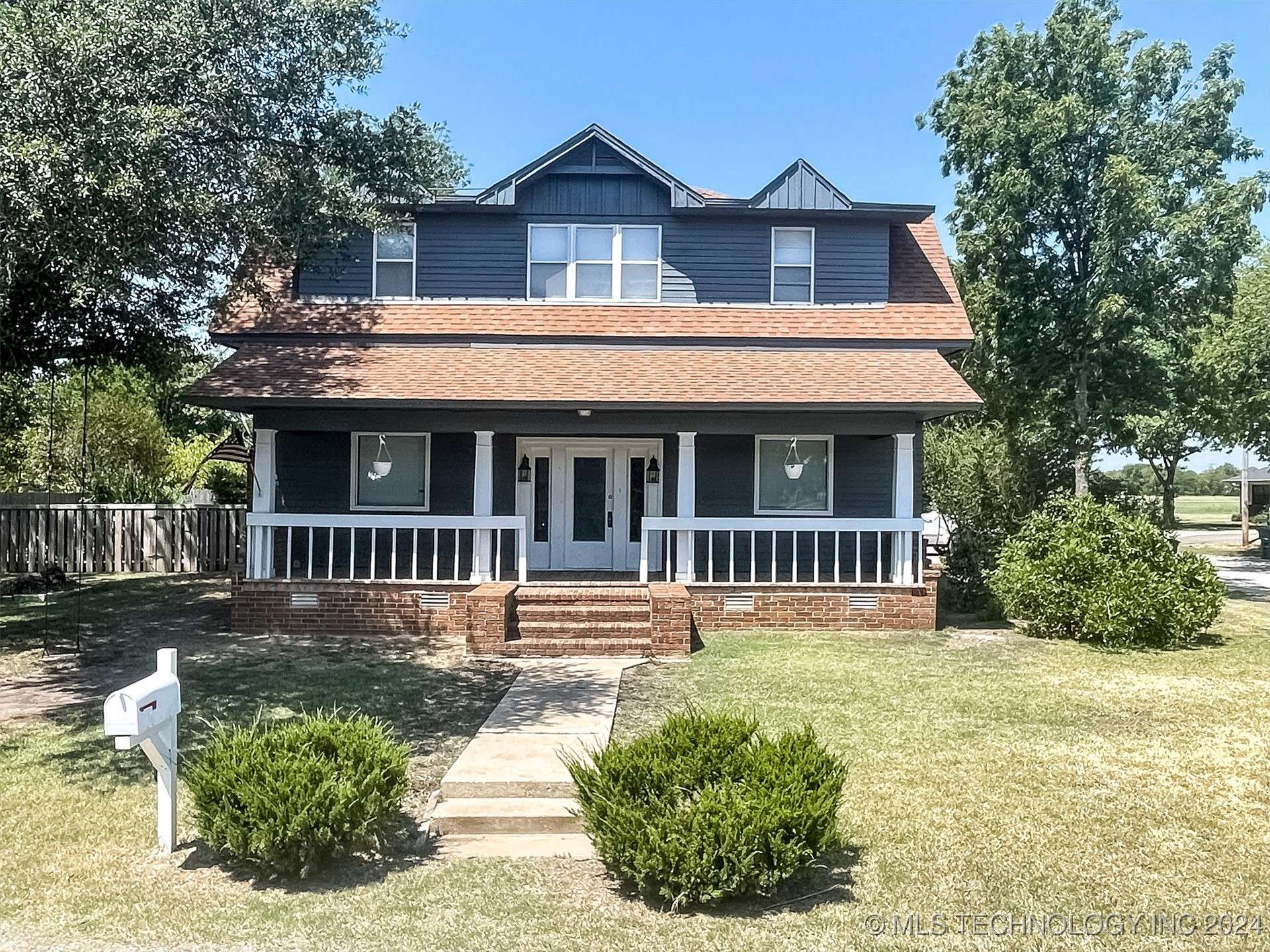 200 Washington, Marietta, OK 73448