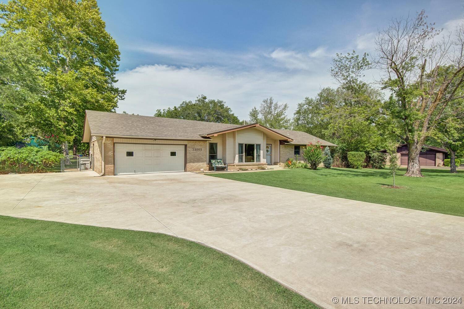 Broken Arrow, OK 74014,23003 E 75th ST S